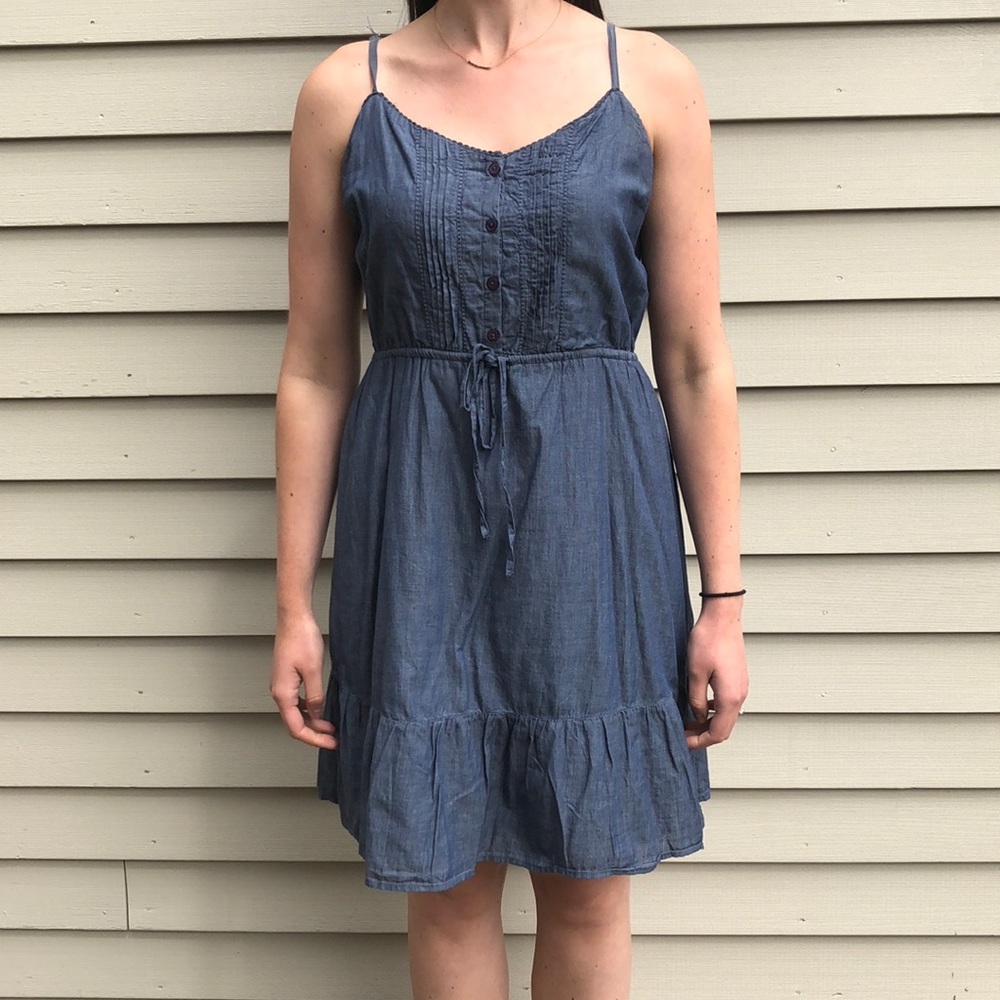 Old Navy Lightly worn Chambray Dress Size M